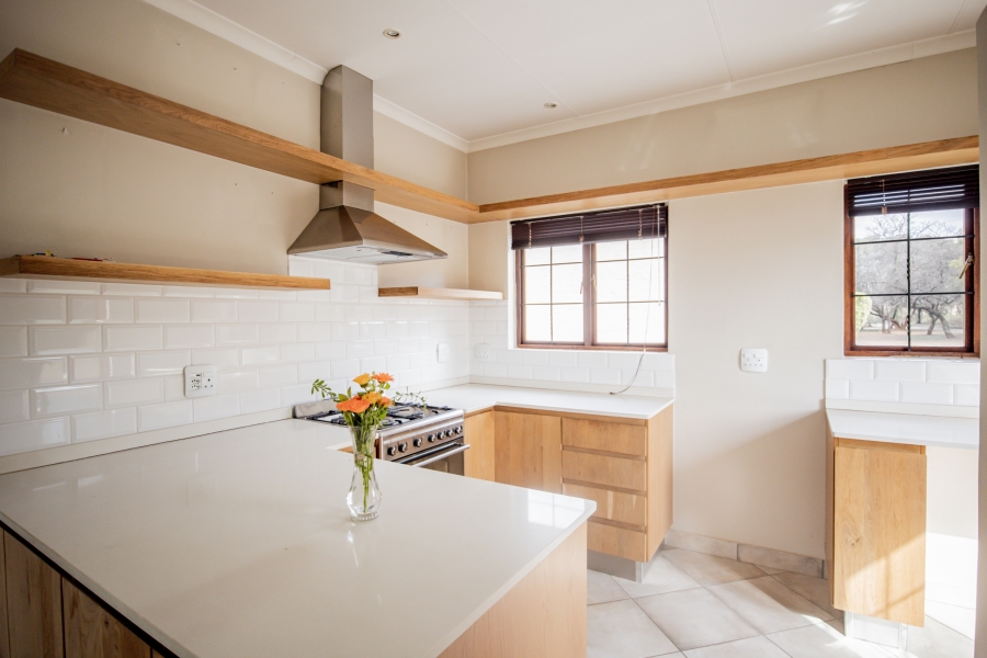 3 Bedroom Property for Sale in The Coves North West